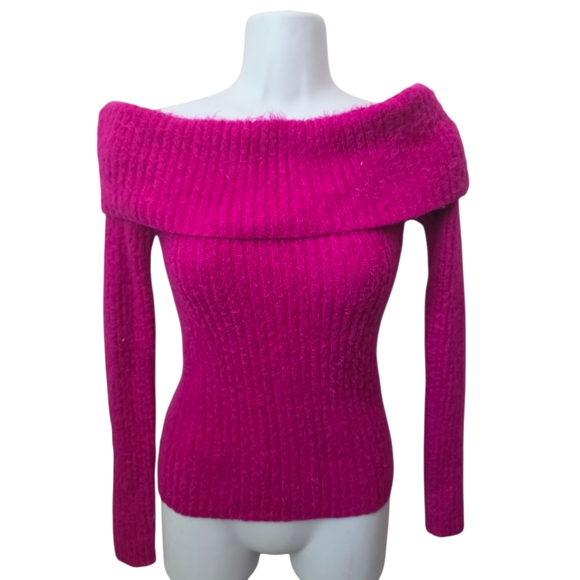 Forever 21 Fuchsia Off-Shoulder Sweater - Picture 1 of 4